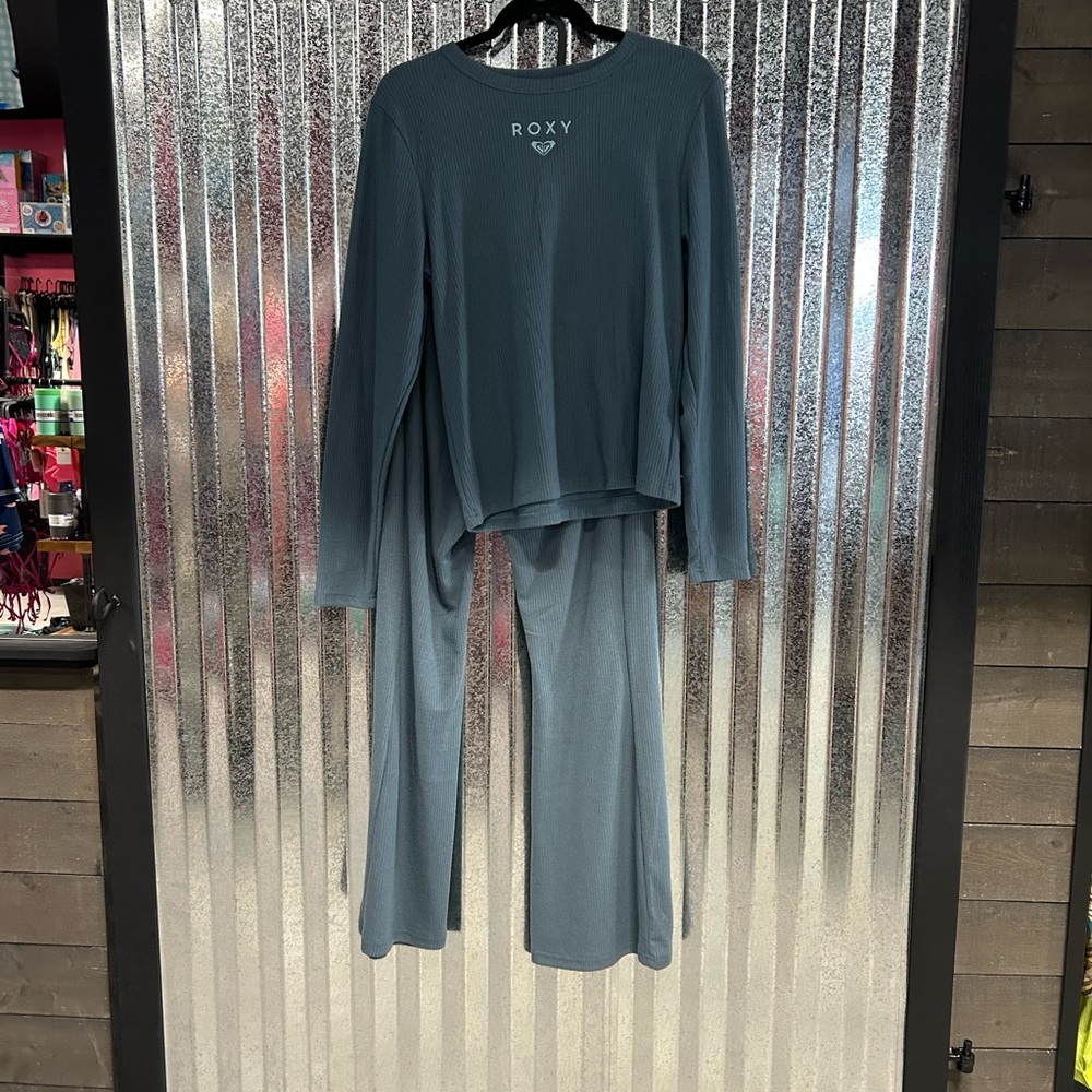Roxy Blue Lounge Set NWT